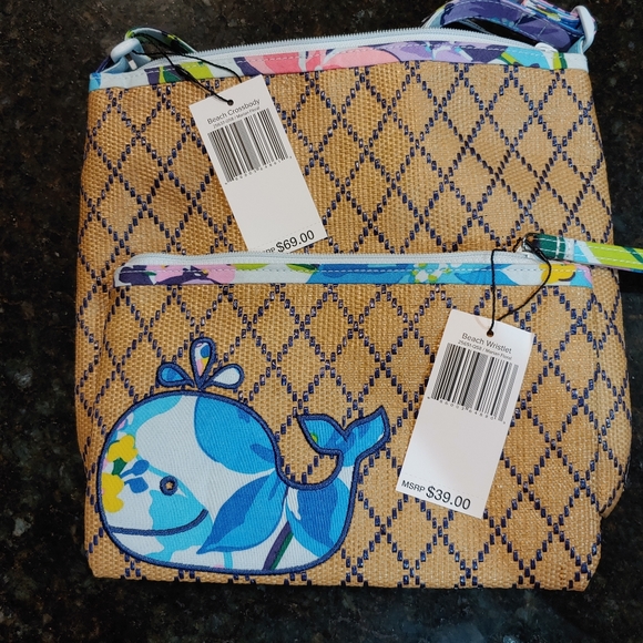 Vera Bradley Handbags - Vera Bradley Beach crossbody &. Wristlet